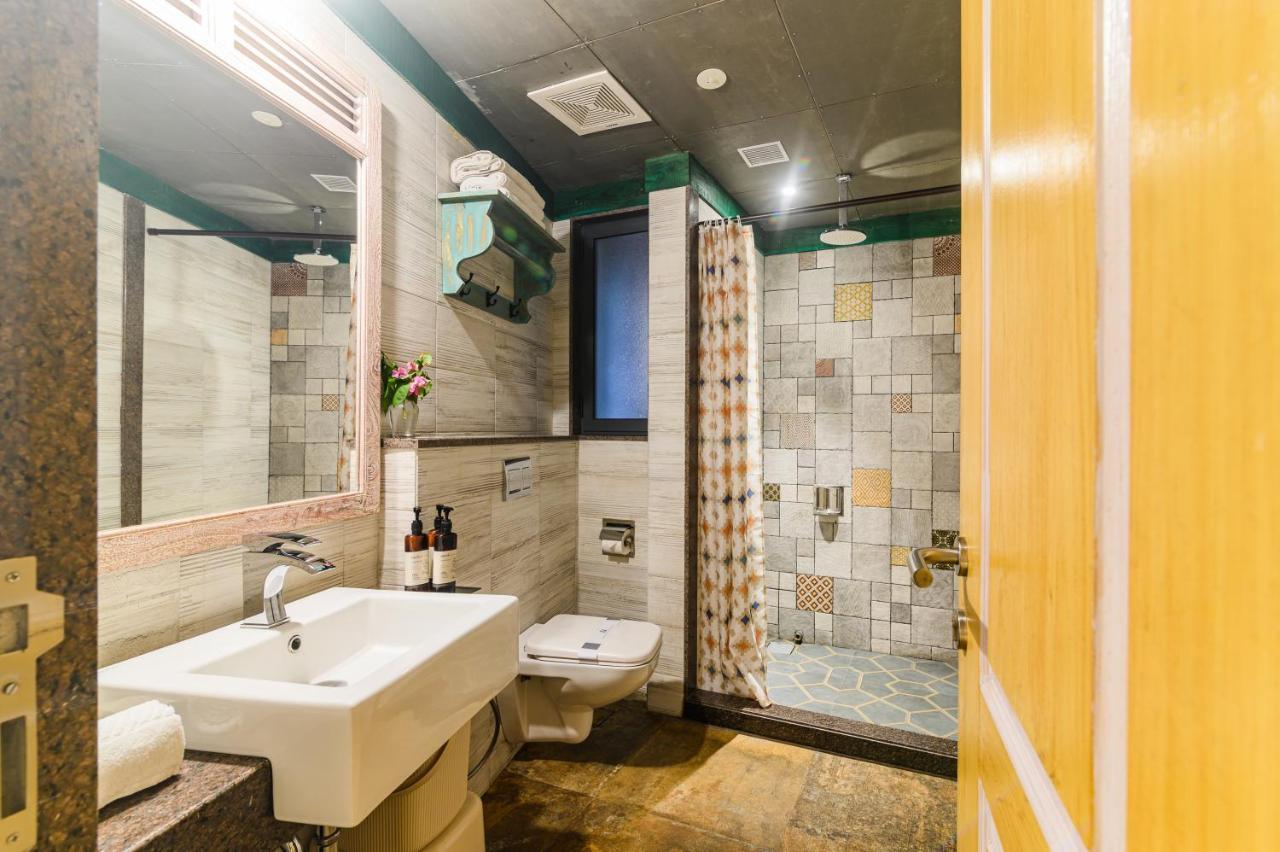 Bougainvilla Apartment สุรัต ภายนอก รูปภาพ